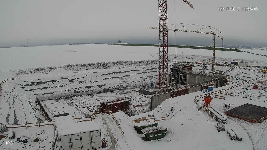 Ebersheim'da yeni yağmur suyu tutma havzası şantiyesi Aralık 2017