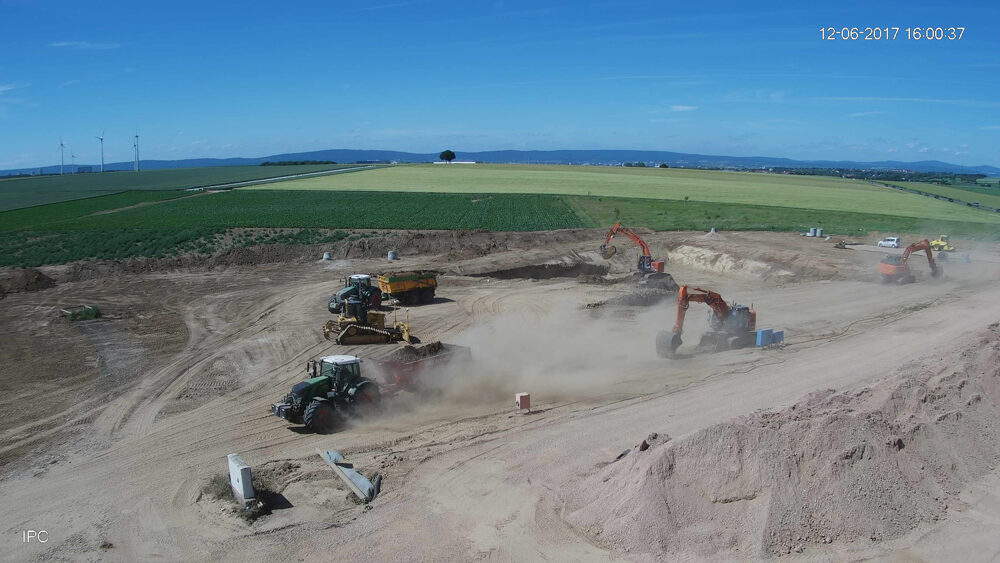 Ebersheim'da yeni yağmur suyu tutma havzası şantiyesi