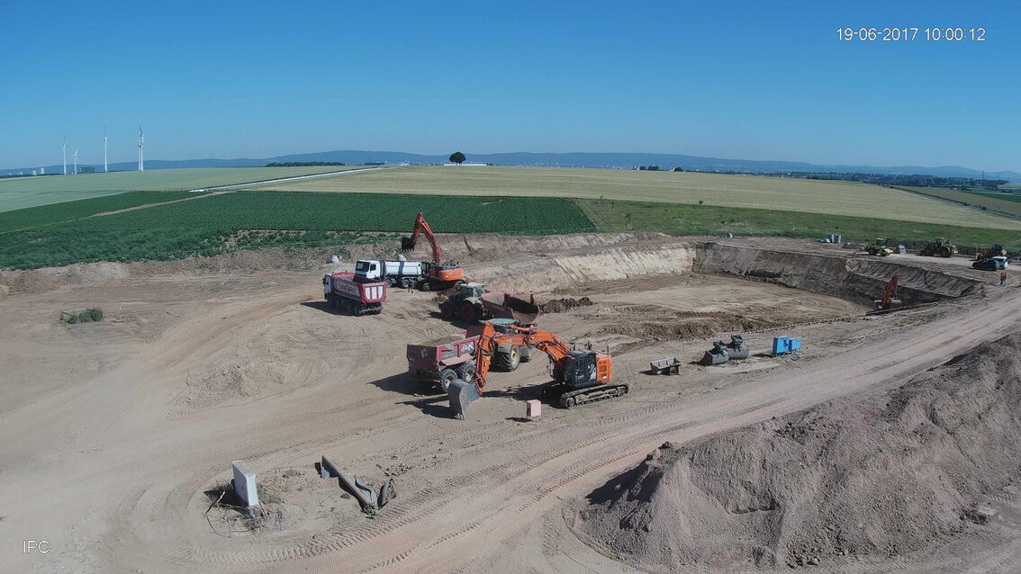 Ebersheim'da yeni yağmur suyu tutma havzası şantiyesi