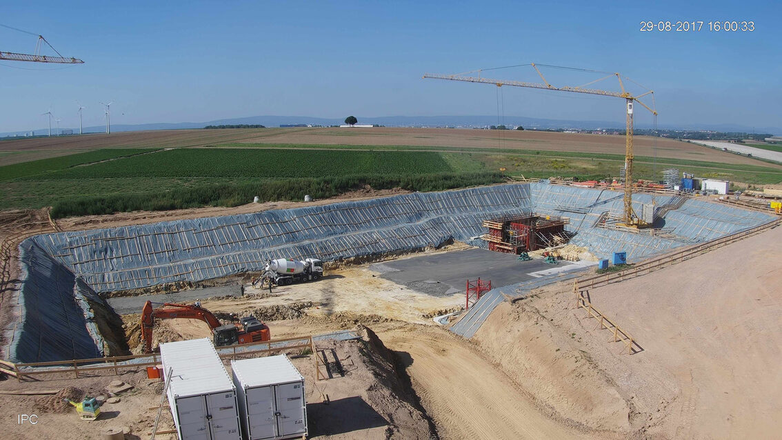 Ebersheim'da yeni yağmur suyu tutma havzası şantiyesi
