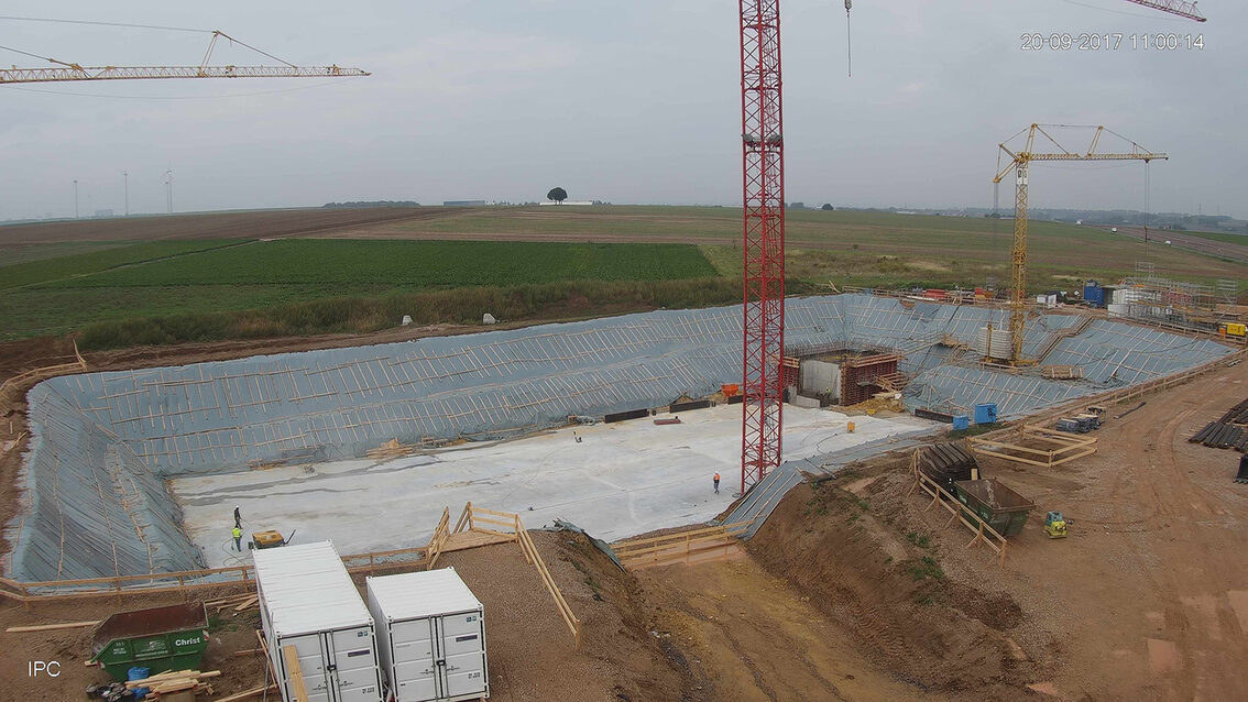 Yağmur suyu tutma havuzunun yeni inşası Ebersheim