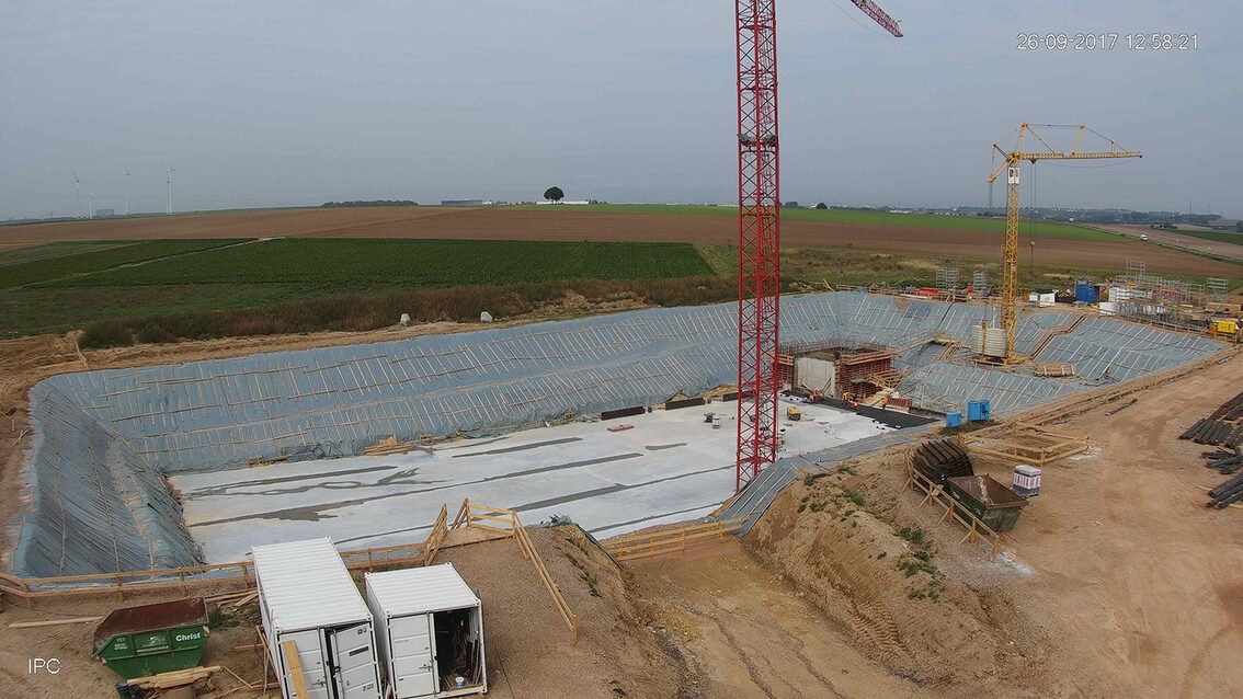 Yağmur suyu tutma havuzunun yeni inşası Ebersheim