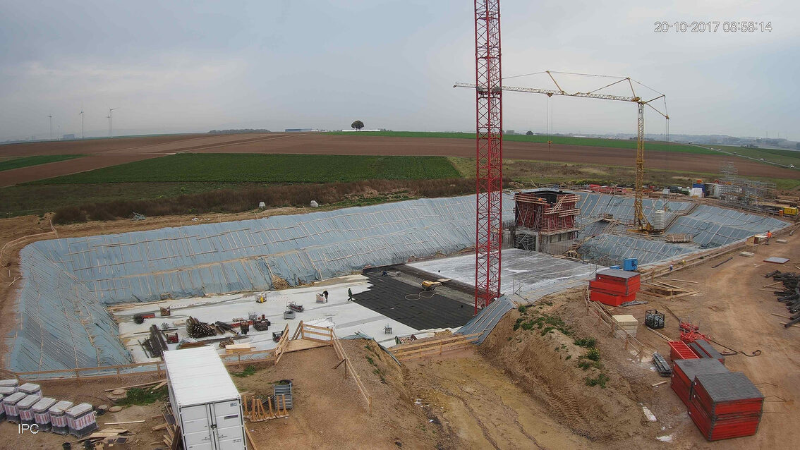 Ebersheim yağmur suyu tutma havuzunun yeni inşaatı Ekim 2017