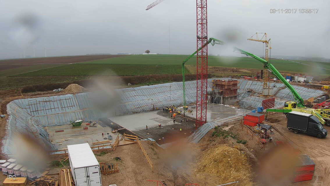 Ebersheim yağmur suyu tutma havuzunun yeni inşaatı Ekim 2017