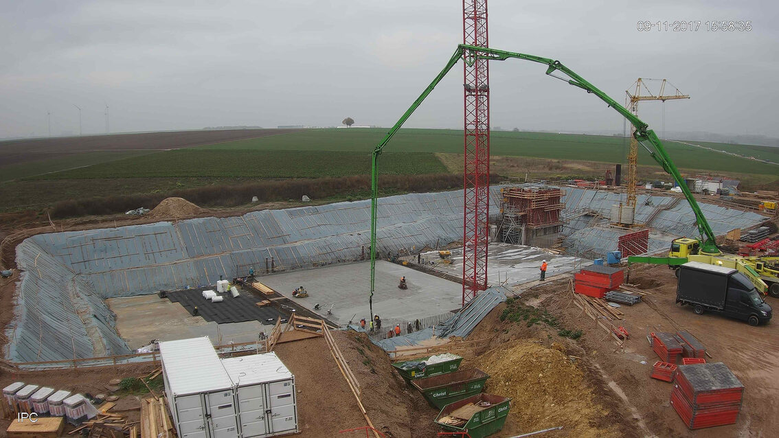 Ebersheim yağmur suyu tutma havuzunun yeni inşaatı Kasım 2017