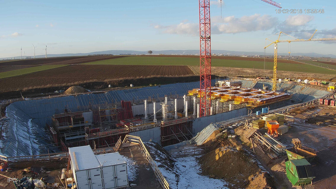 Ebersheim yağmur suyu tutma havuzunun yeni inşaatı Şubat 2018