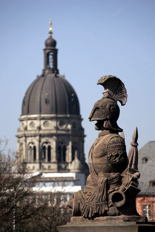 Statue and Christuskirche in the background