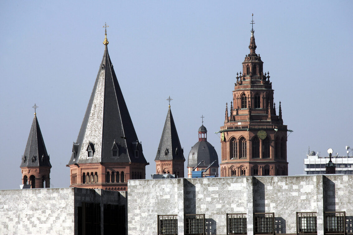 Towers of the cathedral behind the town hall