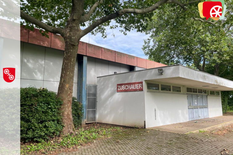 Außenansicht der Sporthalle