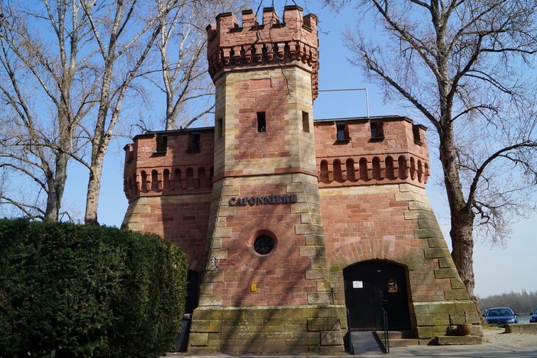 Caponier at Feldbergplatz