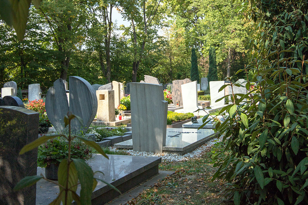 Tumbas en un cementerio de Maguncia.