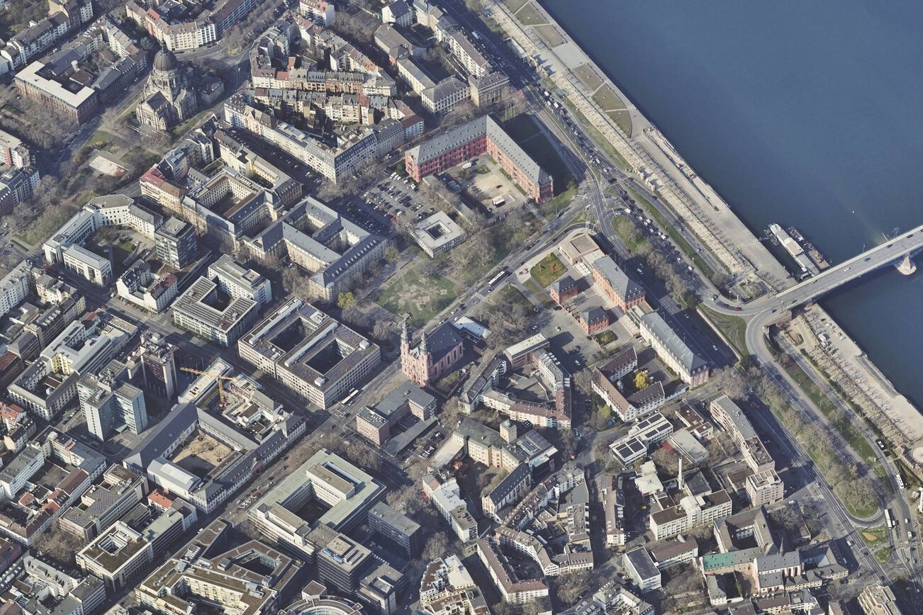 Schrägliftbild Regierungsviertel 2022