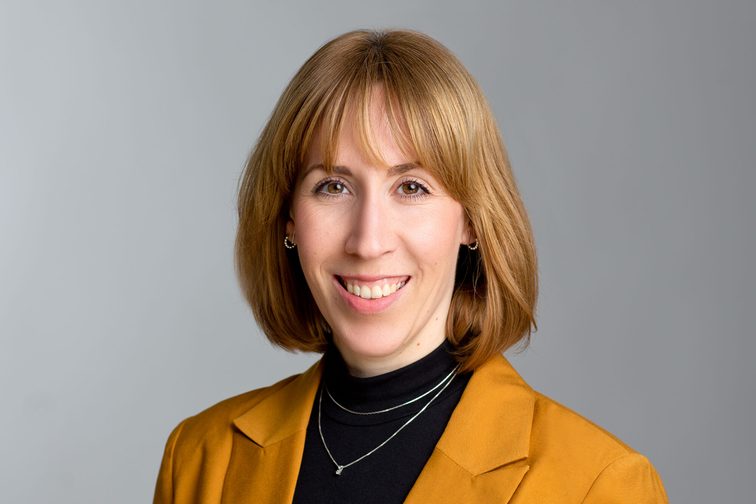 Jefa de oficina Kathrin Coring