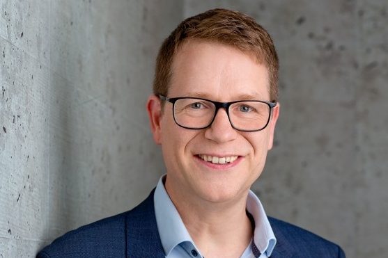 Andreas Behringer, portavoce della stampa della capitale dello Stato di Magonza